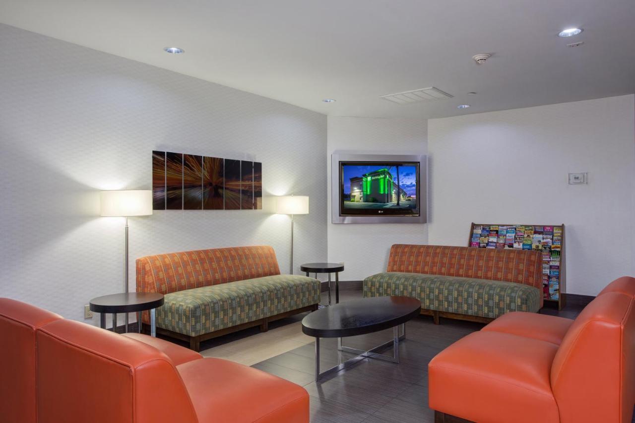 Holiday Inn North Phoenix Exterior photo
