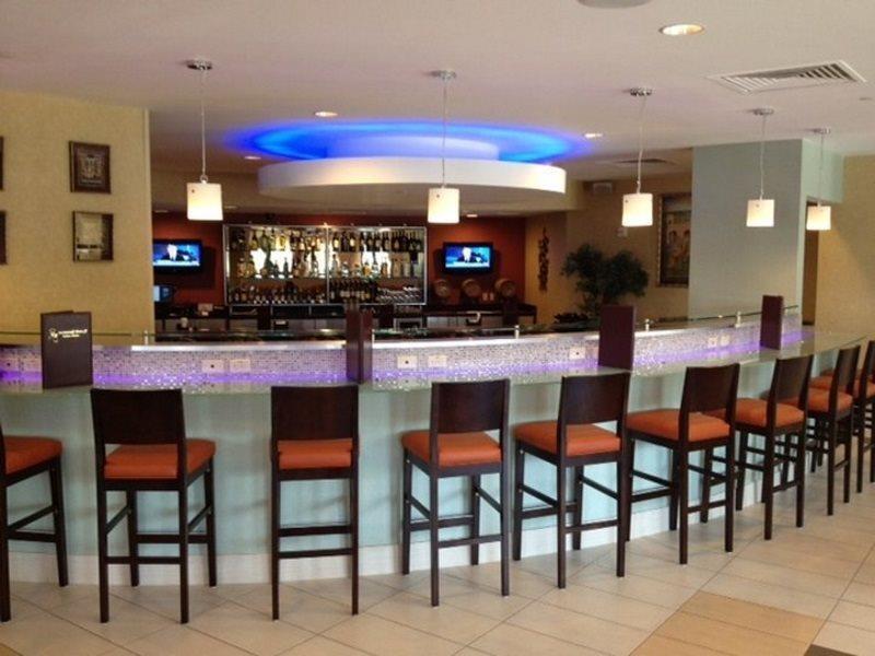 Holiday Inn North Phoenix Restaurant photo