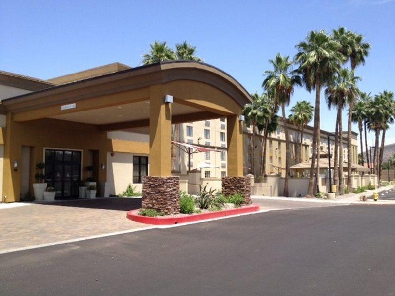 Holiday Inn North Phoenix Exterior photo