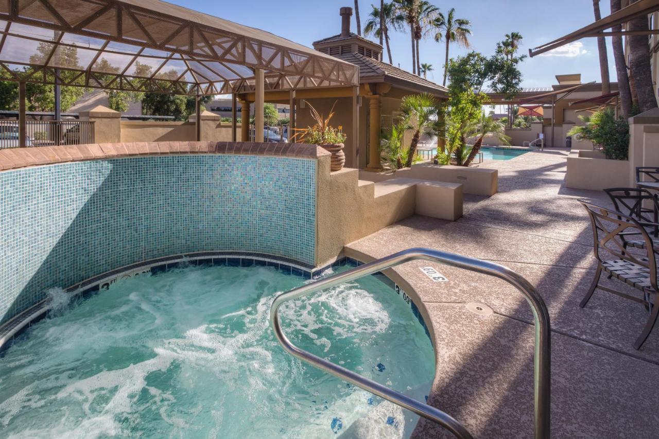 Holiday Inn North Phoenix Exterior photo