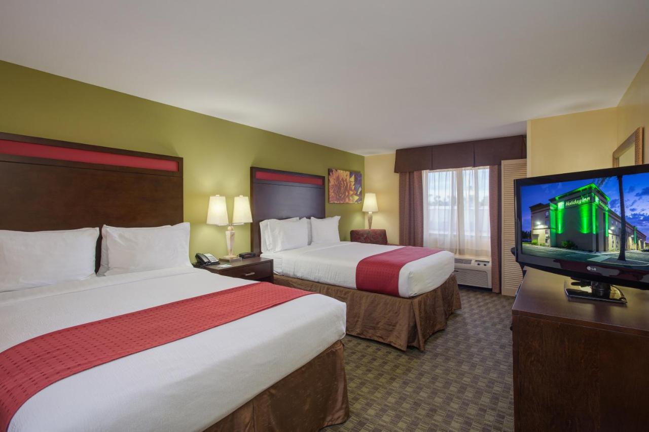 Holiday Inn North Phoenix Exterior photo